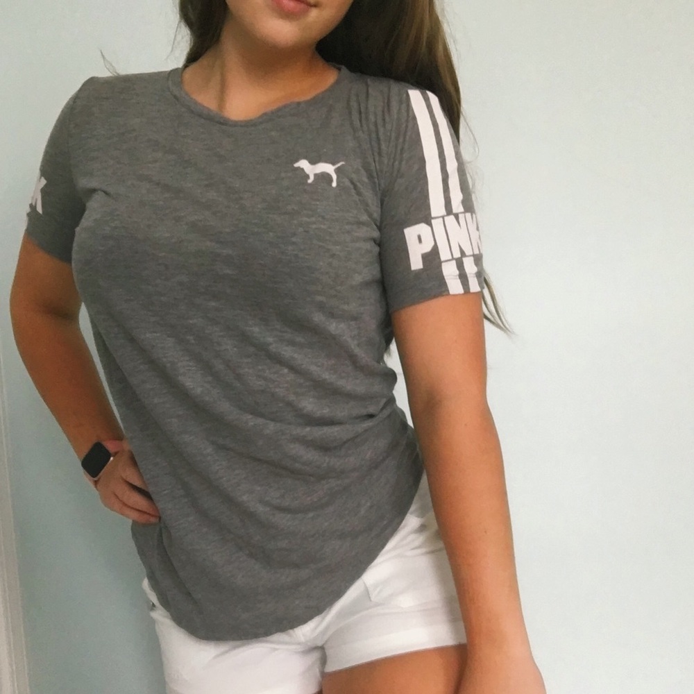 PINK Victoria’s Secret t shirt